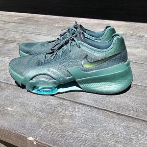 Nike Air Zoom Super Rep 3